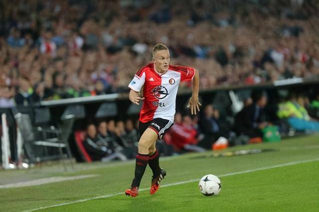 森林狼险胜快船终结4连败 魔术大胜篮网5连胜